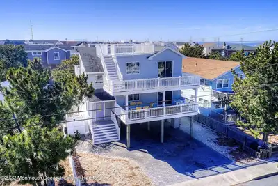 Image de Fantastic Beach Block House With Heated Pool!