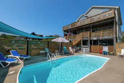 Image de D3943 The Pup Deck. Oceanside, Pool, Hot Tub, Pets Ok, Beach & Sound Access!