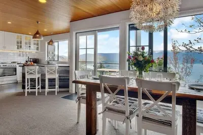 Image de Greenstone Heights Su