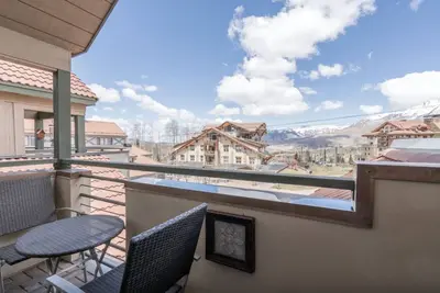 Image de Blue Mesa Lodge 40c by AvantStay | Ski In/ Ski Out Unit w/ Balcony!
