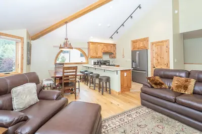 Image de Lulu City 6k by AvantStay | Condo in Great Location | Close to Skiing & Downtown