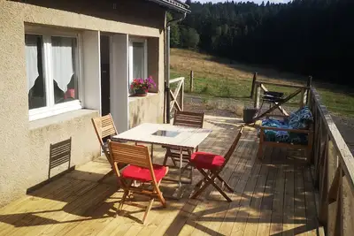 Image de Télétravail et repos en pleine nature 3 chambres 6 à 8 couchages<br>