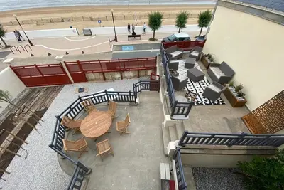 Image de Villa Neptune, Chatelaillon Plage - Face Plage et Océan- Piscine