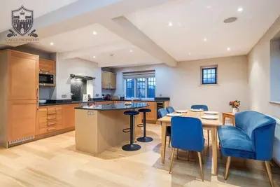 Image de Windsor Castle Penthouse View by Castle Properties