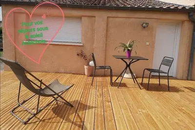 Image de 1 bedroom apartment in aubenas