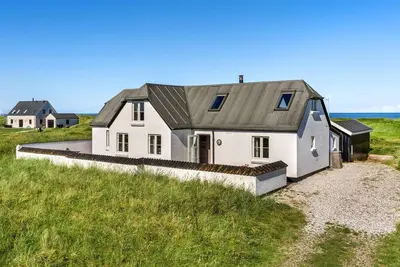 Image de Belle maison à Frøstrup avec sauna