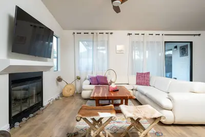 Image de Beautiful Desert Escape with Everything You Need