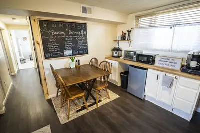 Image de Basecamp Denver 2br Guest Suite near Red Rocks