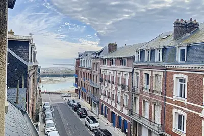 Image de Th 23 -  🌊 Charmant appartement vue sur le Port 🌞