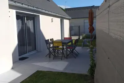 Image de Gîte spacieux proche de la plage et du port