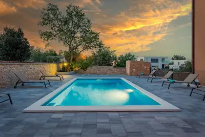 Image de Modern Apt, Shared Pool, Sea View - Cesare 5