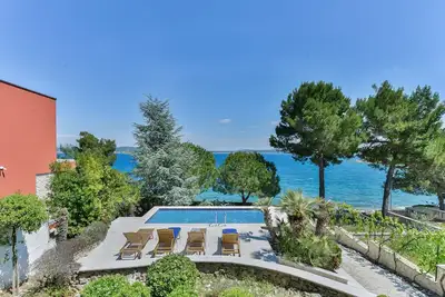 Image de Beachfront Villa Mediterranea with pool and sea view