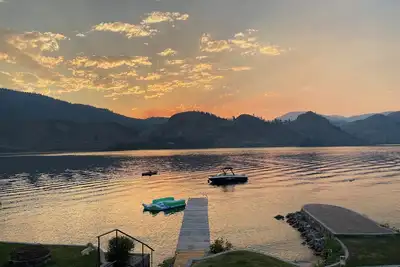 Image de Skaha LakeFront BnB: Your Lakefront Home-Away-From-Home