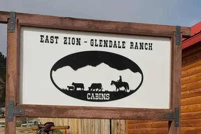 Image de East Zion-Glendale Ranch Cabin 3