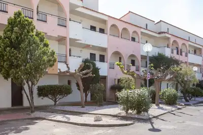 Image de Joli appartement pour 4 personnes avec Wifi, piscine, Tv, terrasse, vue panoramique et parking