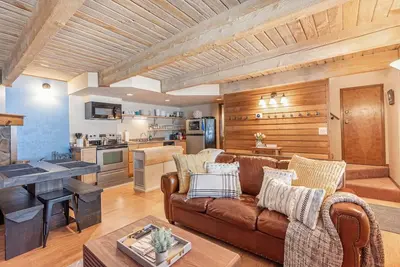 Image de Gorgeous Chalet at the heart of Government Camp