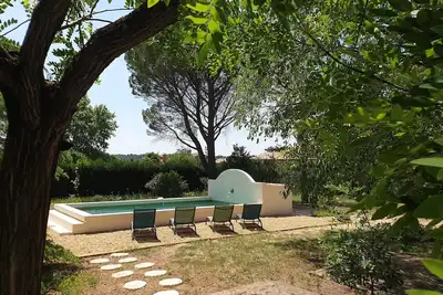 Image de Pretty country house with swimming pool and garden near Ventoux