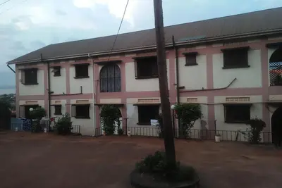 Image de Two bedroom apartment, located 3miles from Kampala city