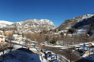 Image de Appartement style chalet, dans un village, à 300m du télécabine