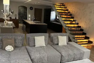 Image de Villa design piscine Avignon festival