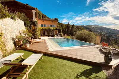 Image de Splendide Villa vue mer avec 6 chambres à Grasse