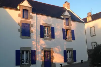Image de Maison du bourg, Ă moins de 2 minutes du port et des quais