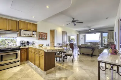 Image de Luxurious Vacation Rental Condo in Alegranza Resort - San Jose Del Cabo