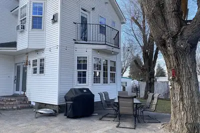 Image de The White Haven 5 beds, large yard, pets