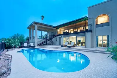 Image de 5br-Mountain views - heated pool, spa, game room