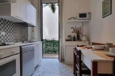 Image de Altido Homey Flat w/Balcony in Historical Centre