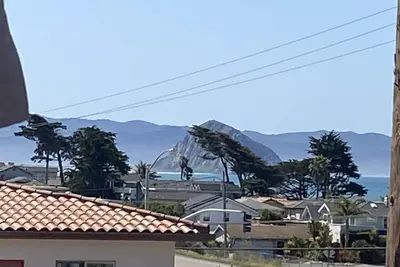 Image de Great Family Vacation House - Minutes From Beach!
