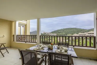 Image de Confortable appartement pour 4 personnes avec Wifi, piscine, Tv, terrasse, animaux admis et parking