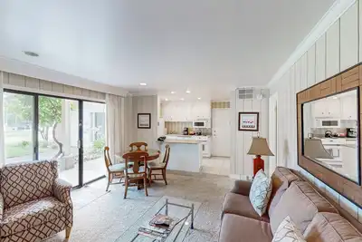 Image de Silverado Getaway w/ Pool & Patio - Near Wine Tasting & Michelin Star Dining