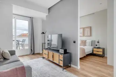 Image de Immpecable Salamanca 1br, near Plaza de Toros, by Blueground