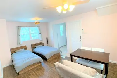 Image de 14 mins from Kansai AirportFree parkingSelf checkinKitchen included 2nd floor  / Izumisano Ōsaka