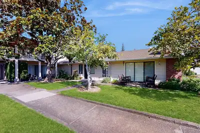 Image de Cozy Silverado Studio, Steps to Pool - Close to Wineries & Hiking