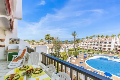 Image de 231 Parque Santiago Ii 2 Chambres 2 Salles De Bains Wifi, Plage & Pool!