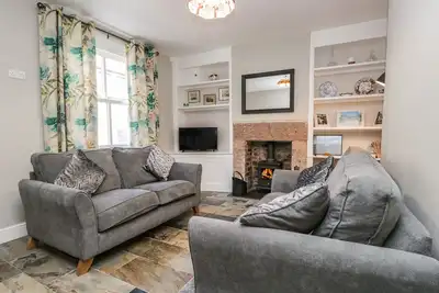No. 2 Waterloo Street, family friendly, with open fire in Cockermouth