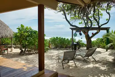 Image de Bungalow climatisé en bord de mer à Moorea