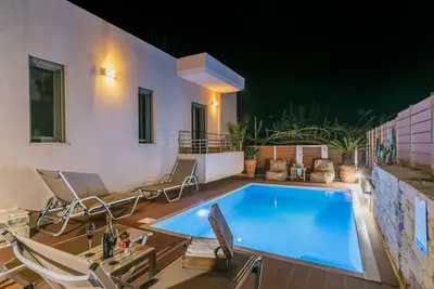 Image de Villa with pool
