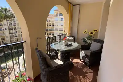 Beautiful central apartment with communal pool