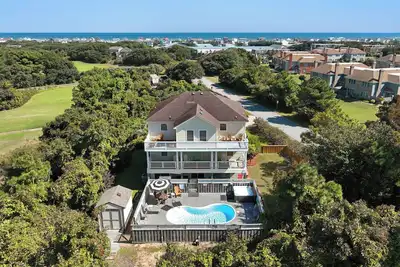 Image de Worthington Lane: Pool, Hot Tub, Golf Course View