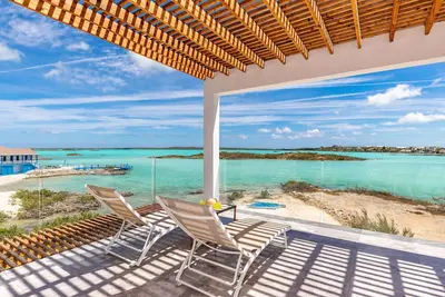 Image de New Villa - Vitamin Sea on The Water - Walk to Sapodilla and Taylor Bay