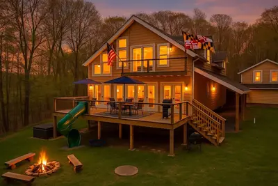 Image de Beautiful Lake View w/Hot tub, Fireplace, & firepit