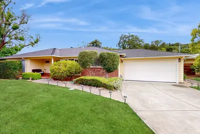 Image de Updated & Sunny Sonoma 1950s Ranch Near Santa Rosa & Wineries