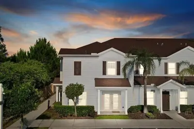 Image de 4 Bedrooms/ 3 Bathrooms/ West Lucaya (3200 Ol)