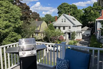 Image de 3 bdrm 1800 sq ft apt with hot tub and private 2nd floor deck