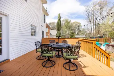Image de Corporate living & family style in heart of Triad