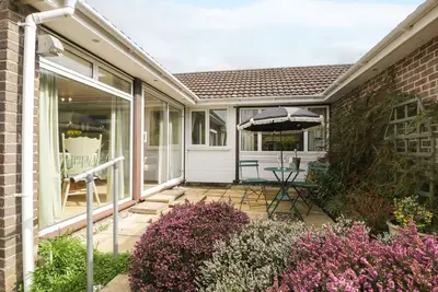 Image de Beau Hideaway, family friendly, with a garden in Cerne Abbas