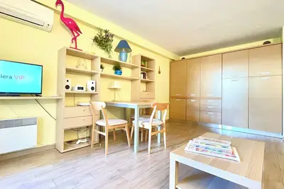 Image de Super Central Cannes - tout confort- Calme